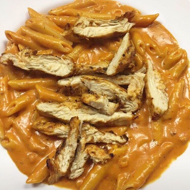 Order Chicken Penne Vodka food online from Eurogrill store, Caldwell on bringmethat.com