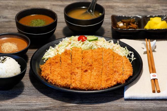 Order Spicy Curry Tonkatsu food online from Hako store, Irvine on bringmethat.com