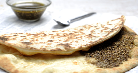 Order Zaatar and Cheese Mana'eesh food online from Libanais Resturant store, Lincolnwood on bringmethat.com