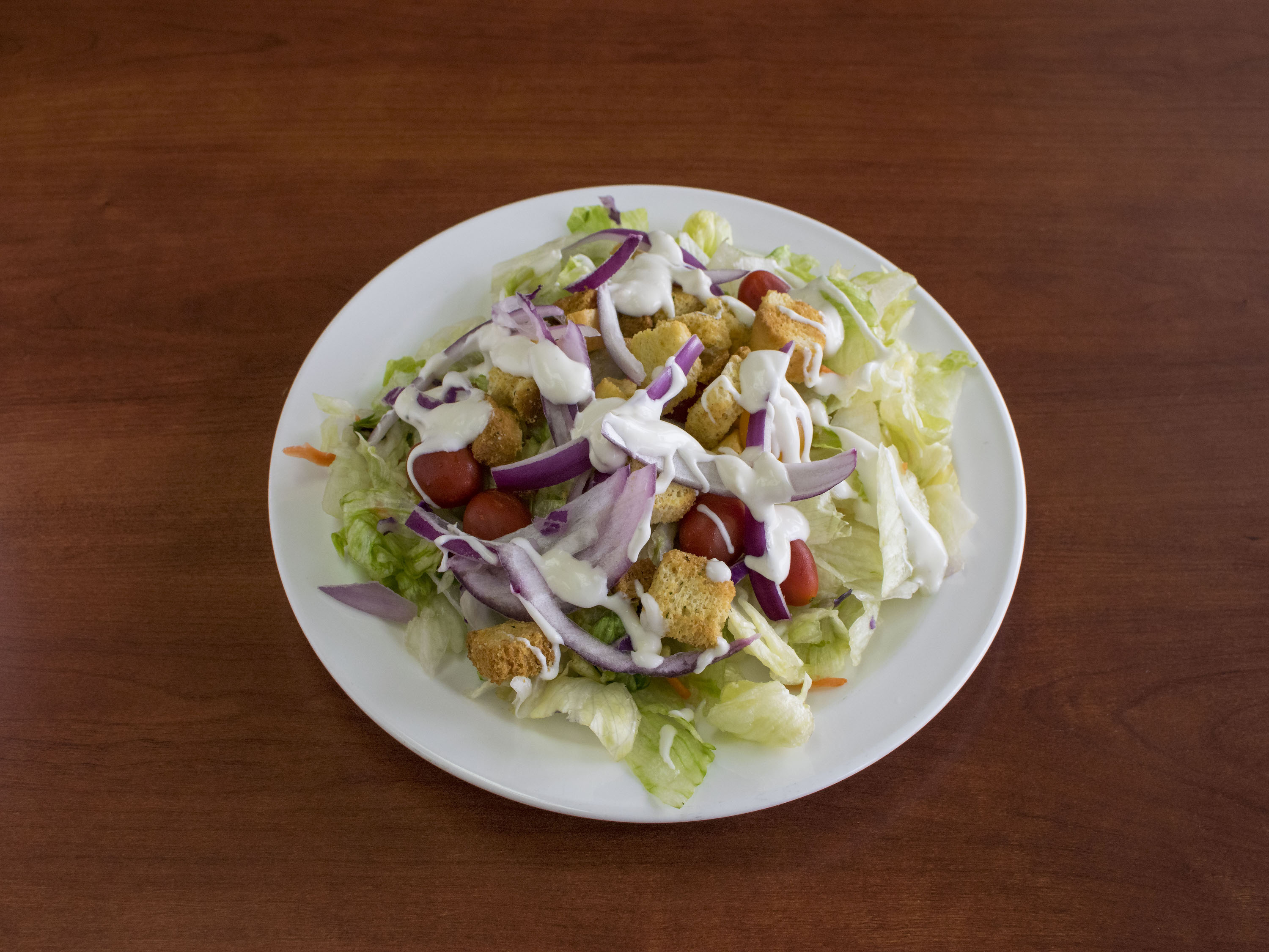 Order Tossed Salad food online from Chicago Pizza store, Arlington on bringmethat.com