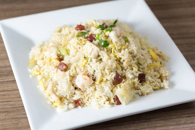 Order Chef's Special Fried Rice food online from "Golden Dragon Chinese Restaurant " store, Elk Grove on bringmethat.com