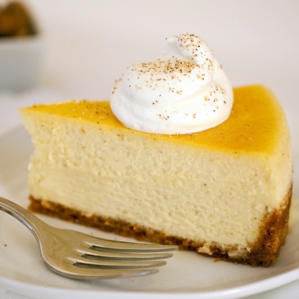 Order Cheesecake food online from La Val's Pizza store, Albany on bringmethat.com