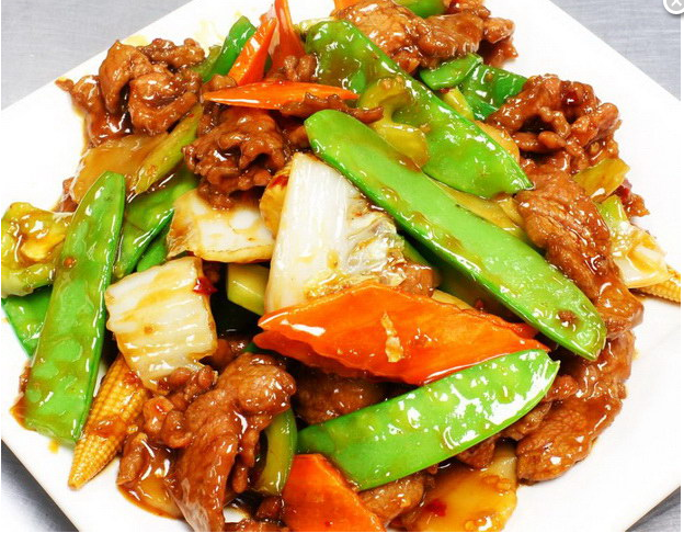 Order C23. Szechuan Beef Combo Plate  food online from New China store, Belleville on bringmethat.com