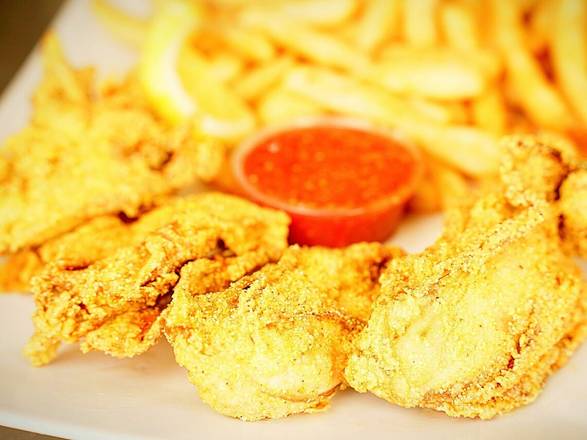 Order Small Oysters Dinner [4 Pcs] food online from Captain Sam Fish & Chicken store, Chula Vista on bringmethat.com