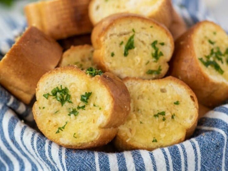 Order Garlic Bread - Appetizer food online from ABC Trattoria & Pizza store, Cromwell on bringmethat.com