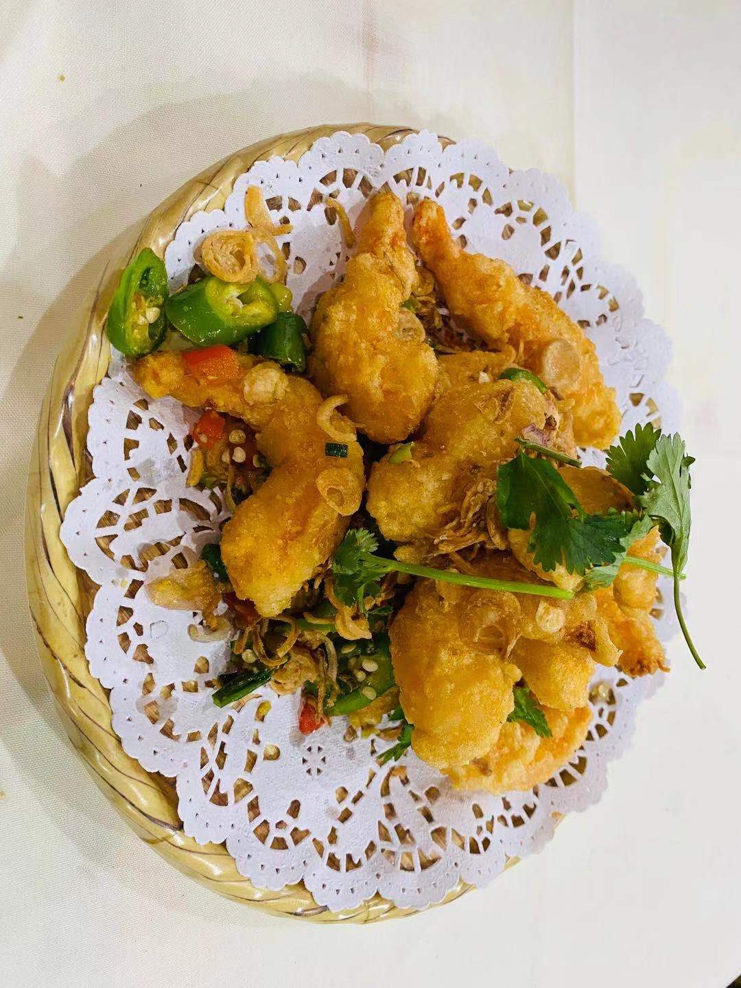 Order H8. Salt & Pepper Shrimp food online from Wei Buford store, Buford on bringmethat.com