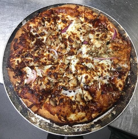 Order BBQ Chicken Pizza food online from Beerhead Bar & Eatery store, Westerville on bringmethat.com