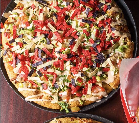 Order Sm. Taco Pizza food online from TailGate Brewery Chattanooga store, Chattanooga on bringmethat.com