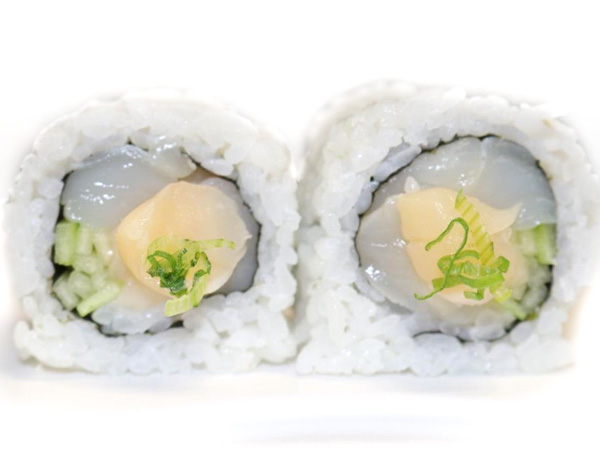 Order Scallop Roll food online from Sushiraw store, Los Angeles on bringmethat.com