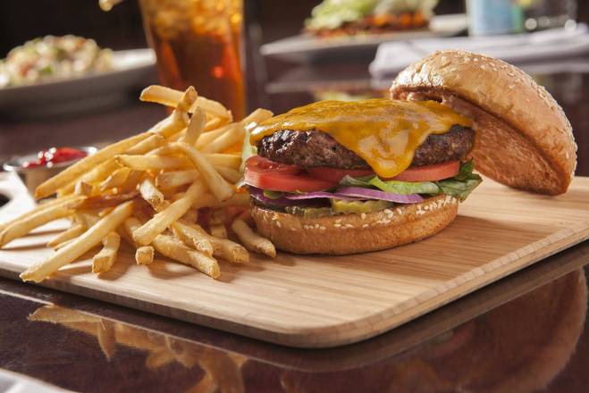 Order Chop House Cheeseburger food online from Daily grill store, Washington on bringmethat.com