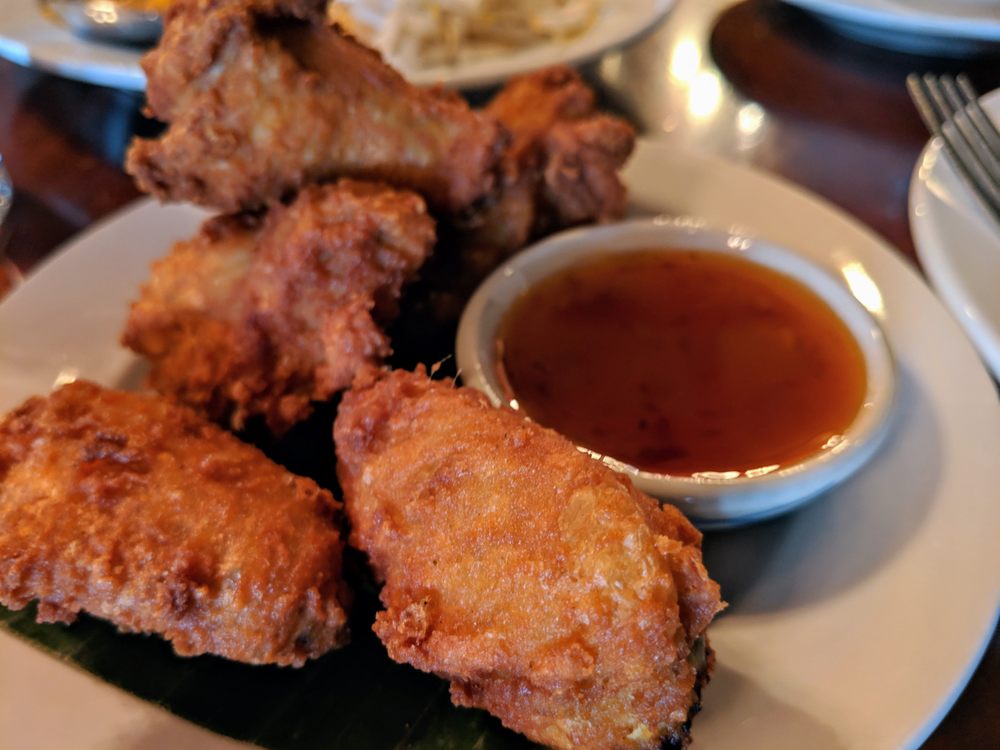 Order A15. Fried Chicken Wings food online from Ayada Thai store, Elmhurst on bringmethat.com