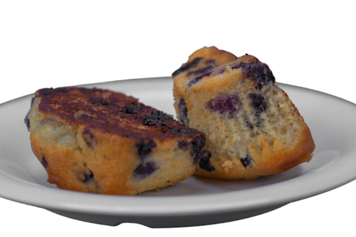 Order 1 Blueberry Muffin food online from Eggs Up Grill store, Sumter on bringmethat.com