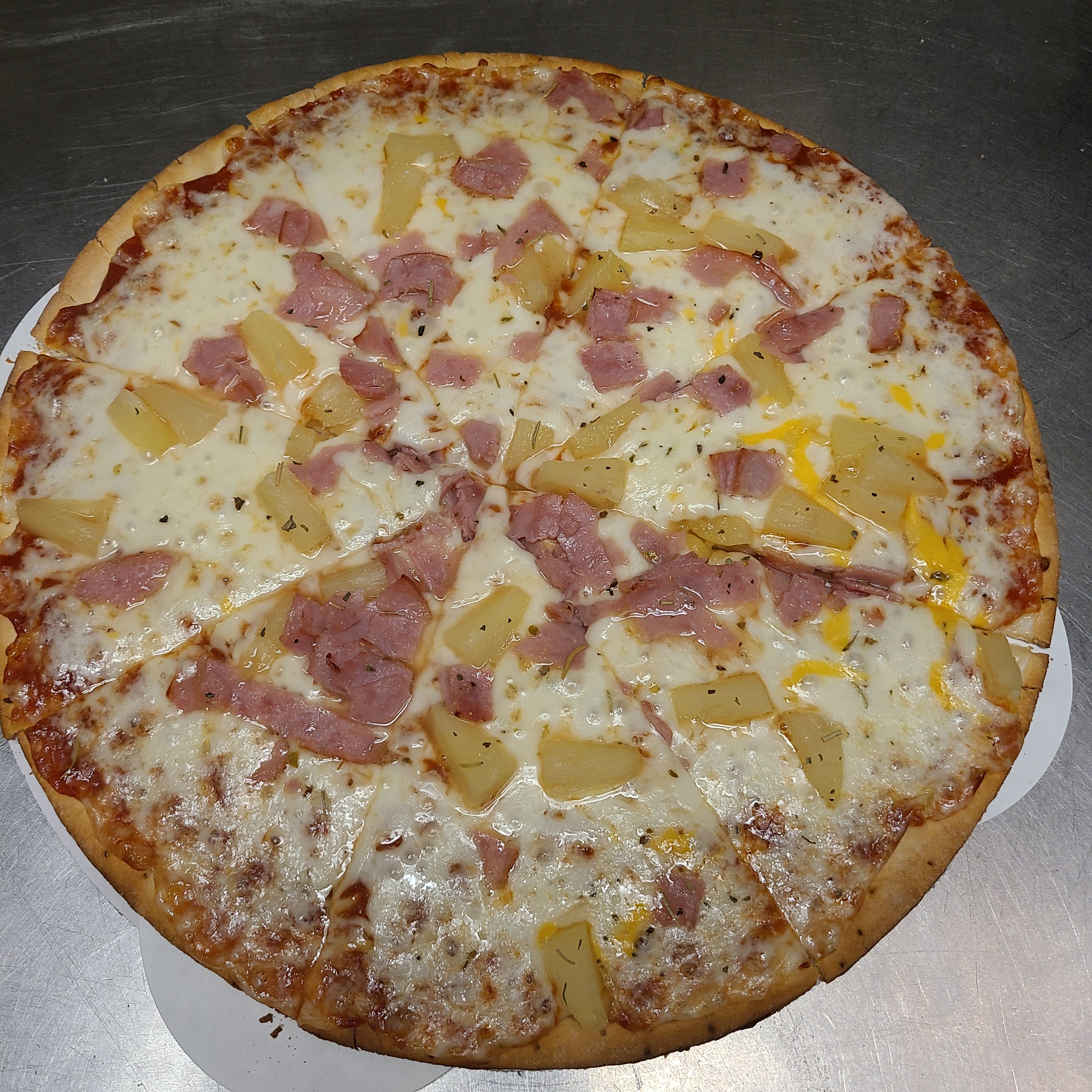 Order Hawaiian Pizza - 10'' (Serves 1-2) food online from Timber Creek Pizza Co store, Lake Mills on bringmethat.com
