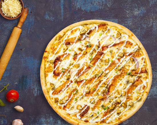 Order Where's Alfredo Chicken Pizza food online from Munch Box store, Washington on bringmethat.com