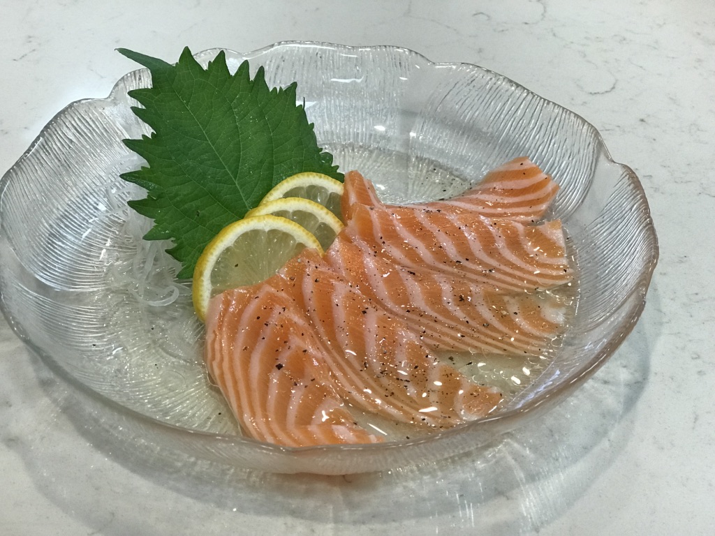 Order 5 Piece Salmon Truffle Oil food online from Sushi Land store, Hacienda Heights on bringmethat.com