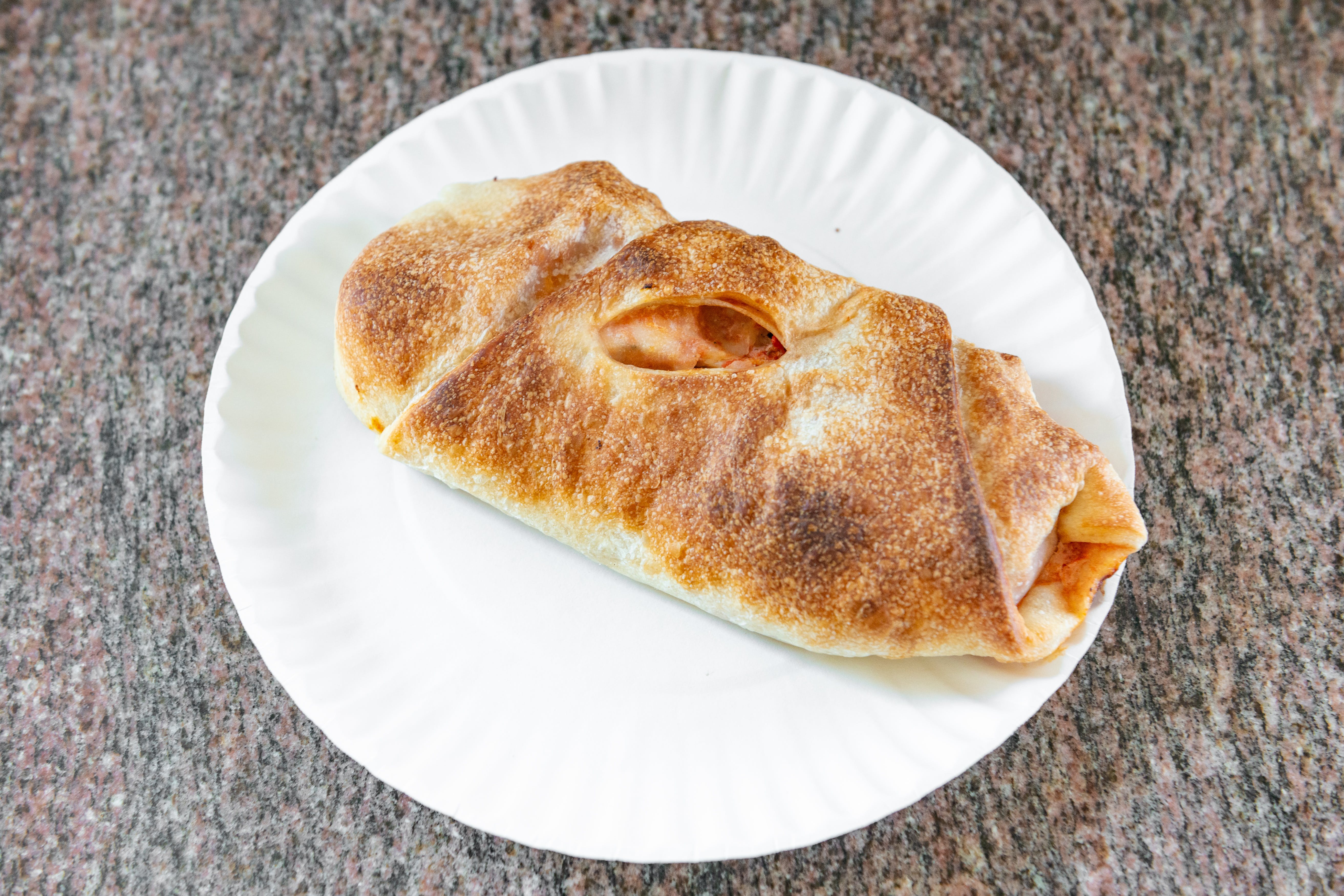 Order Ricotta Cheese Calzone - Special food online from Giardini Pizza store, Brooklyn on bringmethat.com