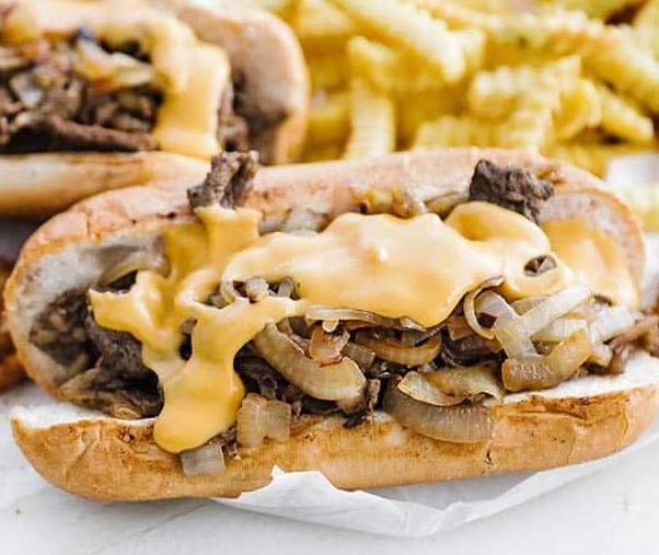 Order Chicken Philly Cheese Steak food online from Danny's Deli store, Flushing on bringmethat.com