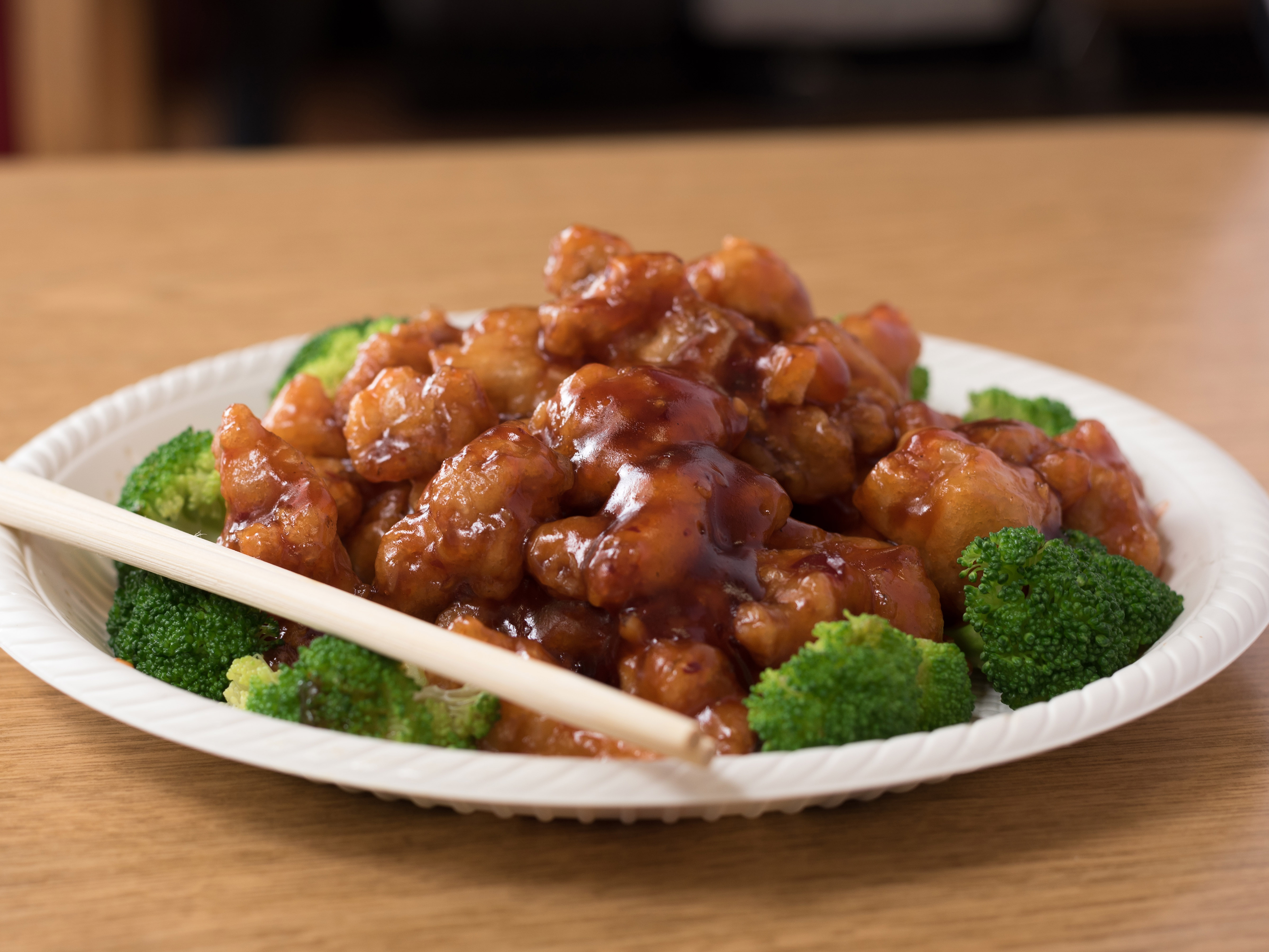 Order S8. General Tso's Chicken Chef's Special food online from Mayflower Chinese Restaurant store, Bethesda on bringmethat.com