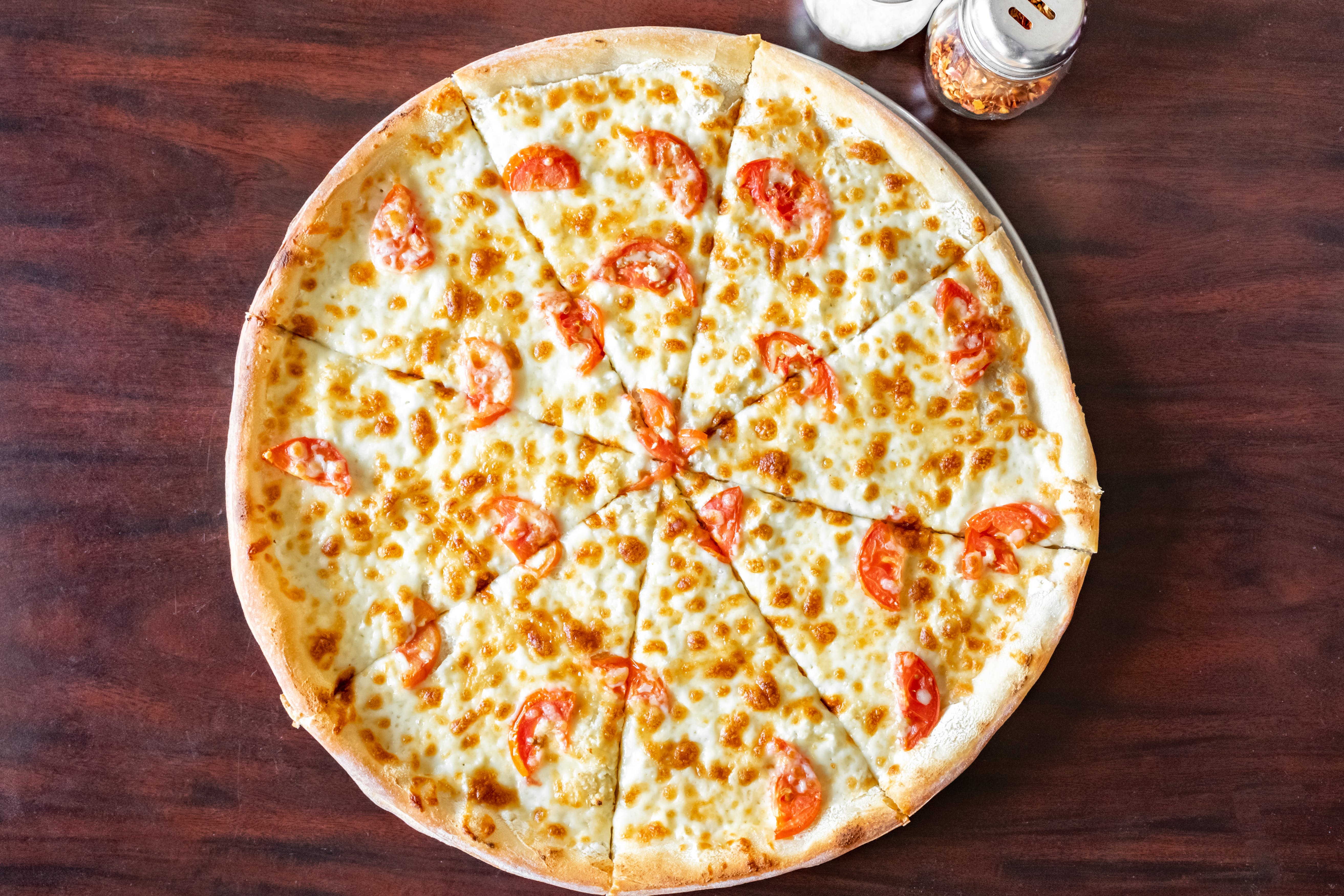 Order White Pizza - Small 12'' food online from Napoli Pasta & Pizza store, Joshua on bringmethat.com