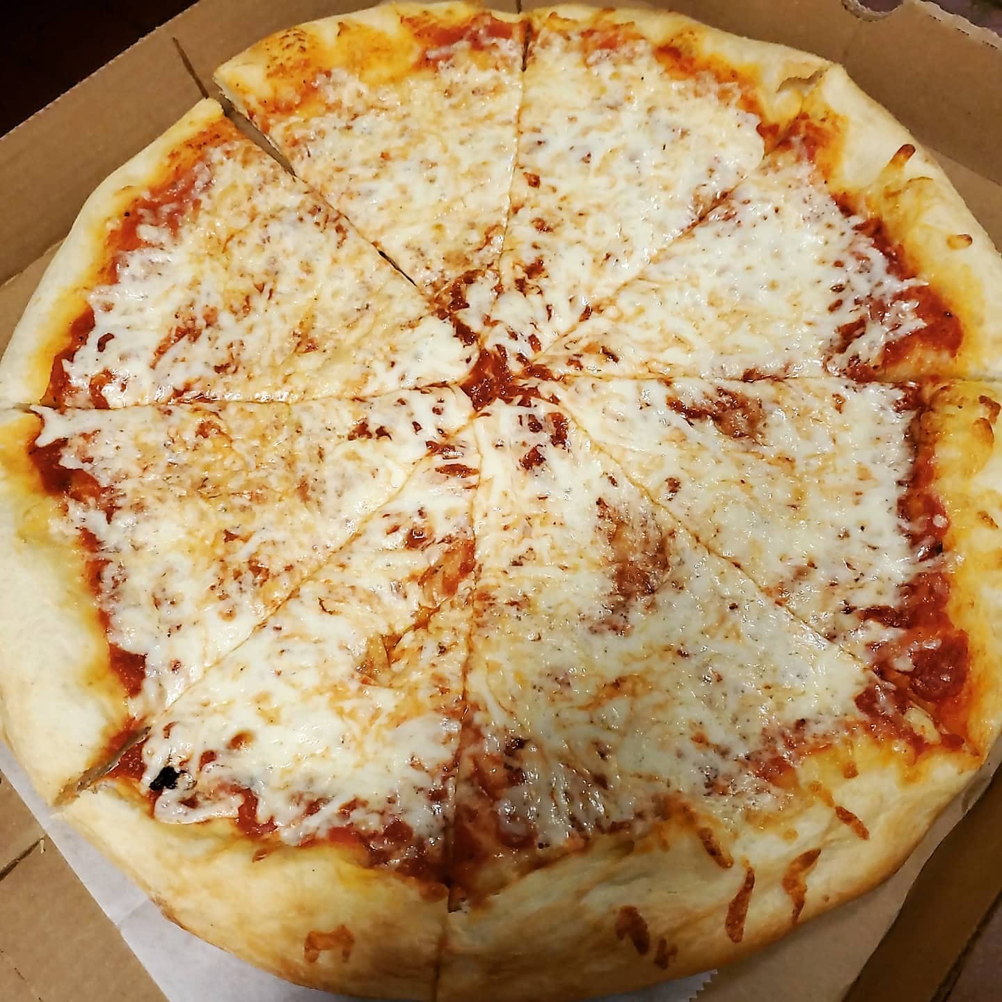 Order Traditional Cheese Pizza - Medium 14'' food online from Jo-Jo's Pizza store, Elizabethville on bringmethat.com