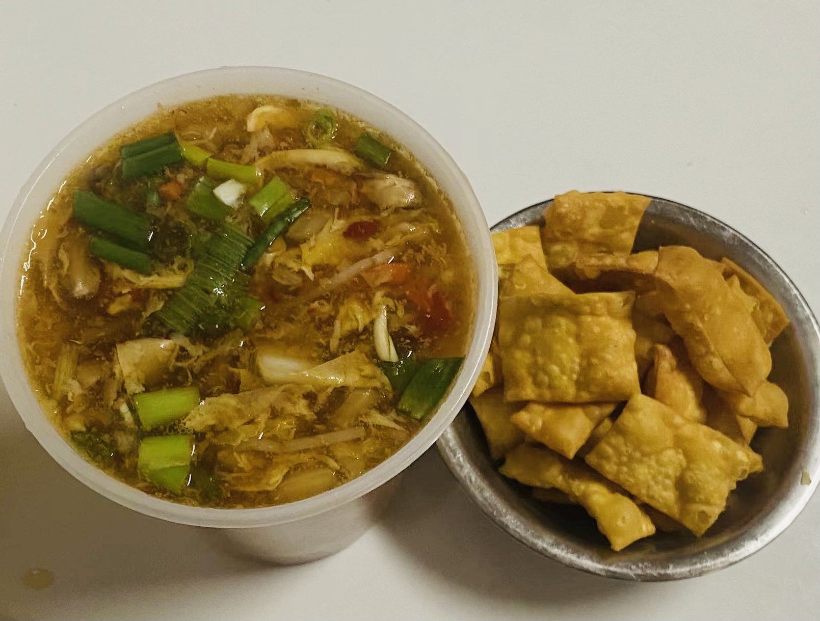 Order 25. Hot and Sour Soup food online from New China Express store, Newport News on bringmethat.com