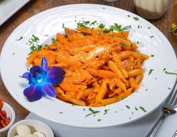 Order Penne Alla Vodka Pasta food online from Whippany Pizza Restaurant & Catering store, Morris County on bringmethat.com