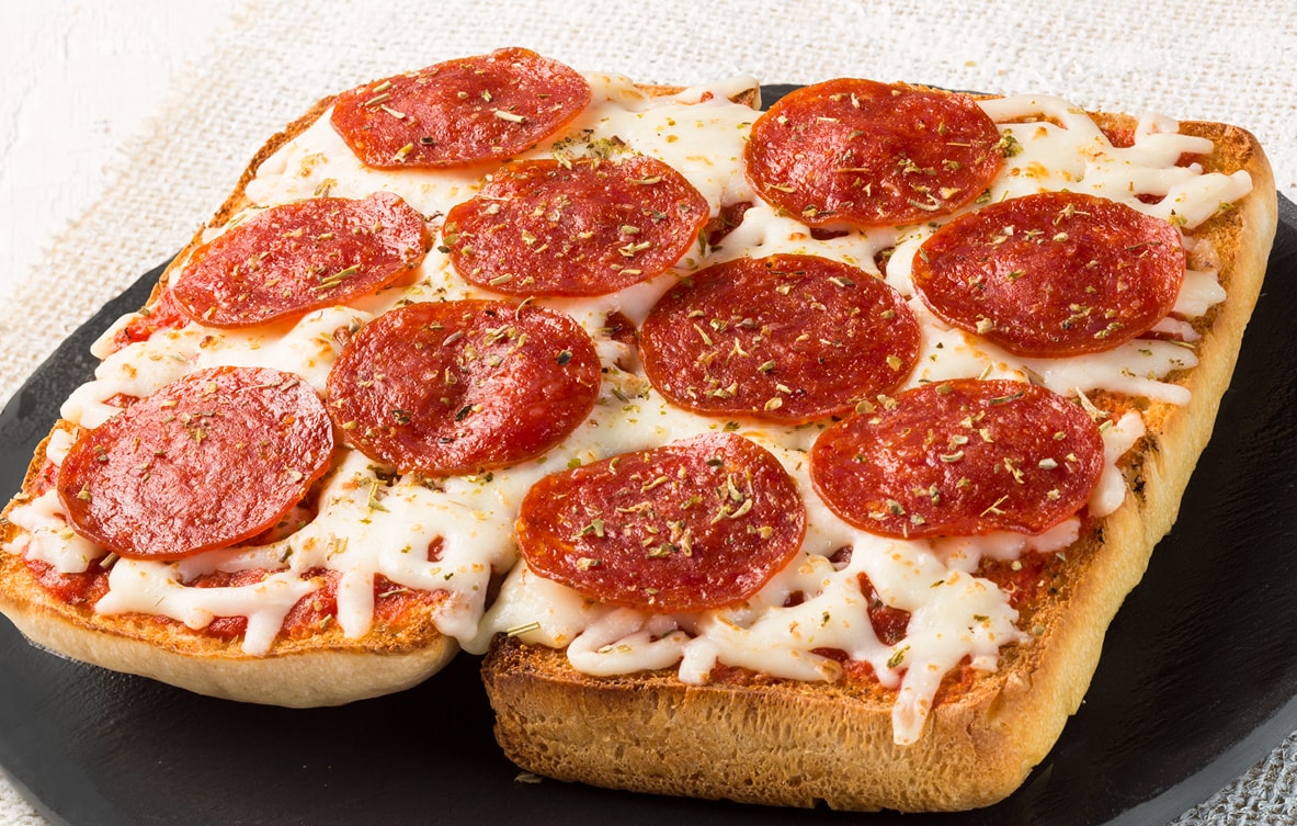 Order Pepperoni Pizza Bread Combo food online from Earl Of Sandwich store, Los Angeles on bringmethat.com