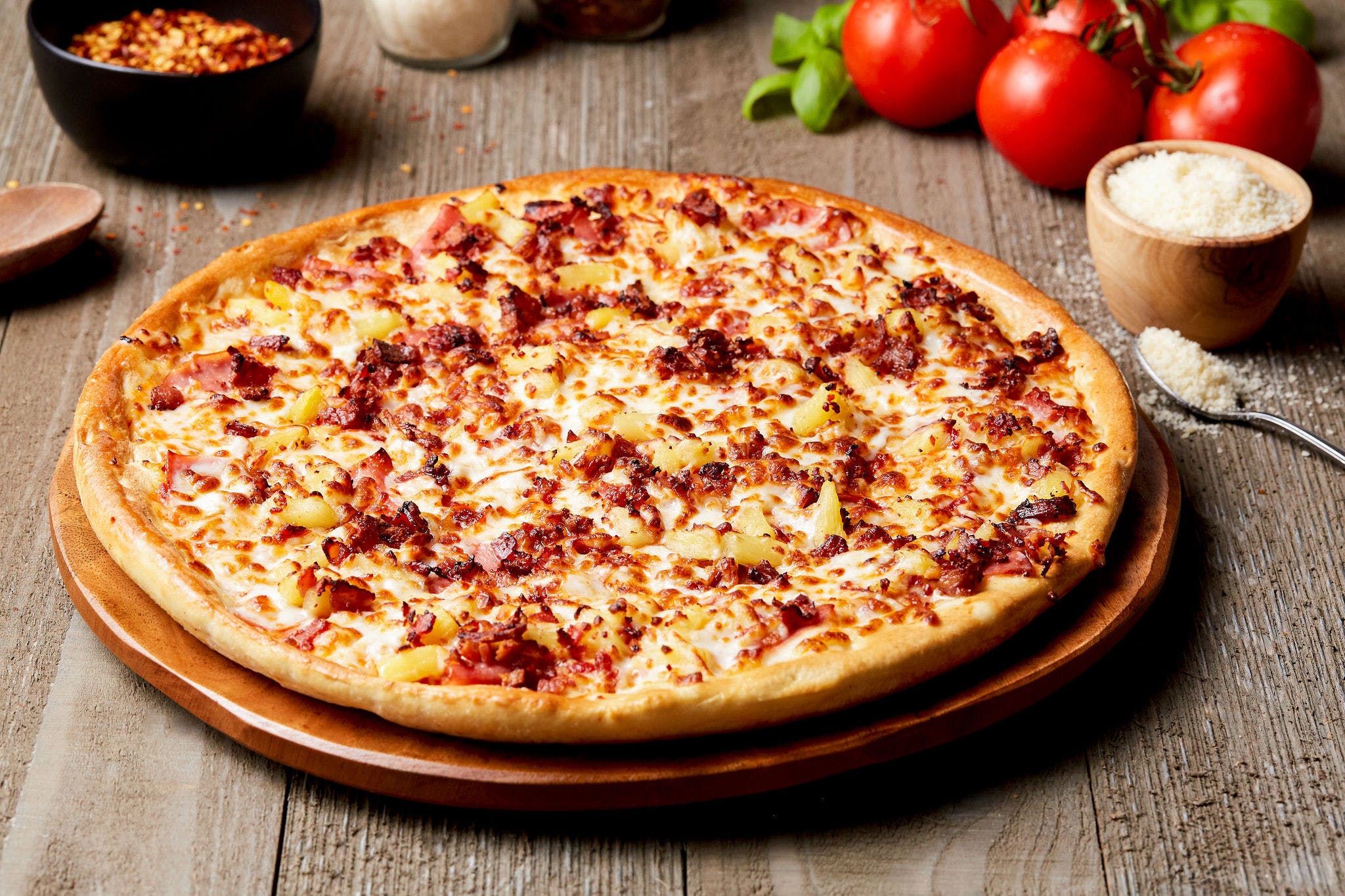 Order Hawaiian Pizza - Small 9'' food online from Simple Simon Pizza store, Coffeyville on bringmethat.com