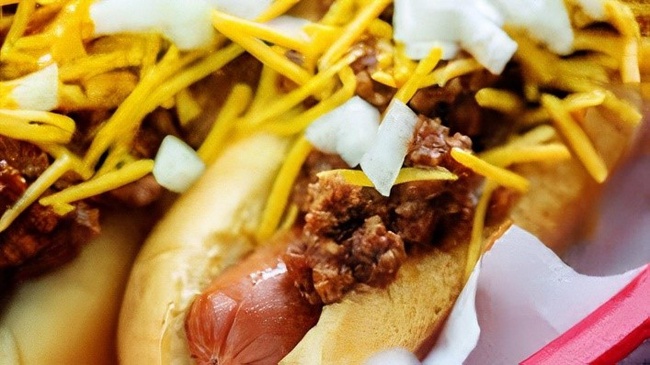 Order CHILI CHEESE-DOG food online from Maid-rite store, Ankeny on bringmethat.com