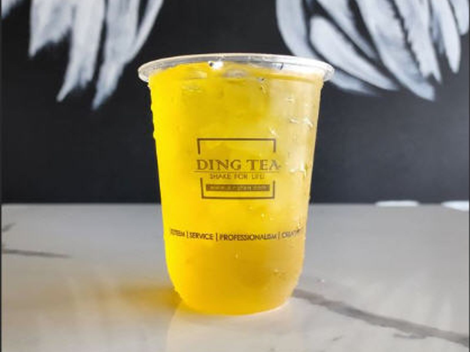 Order Aloe Vera Passion Fruit Juice food online from Ding Tea Carson store, Carson on bringmethat.com