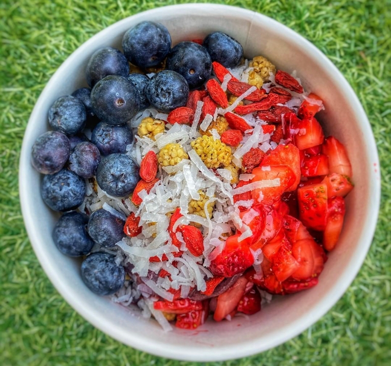 Order Berry Bowl food online from Acai Grill store, Glendale on bringmethat.com