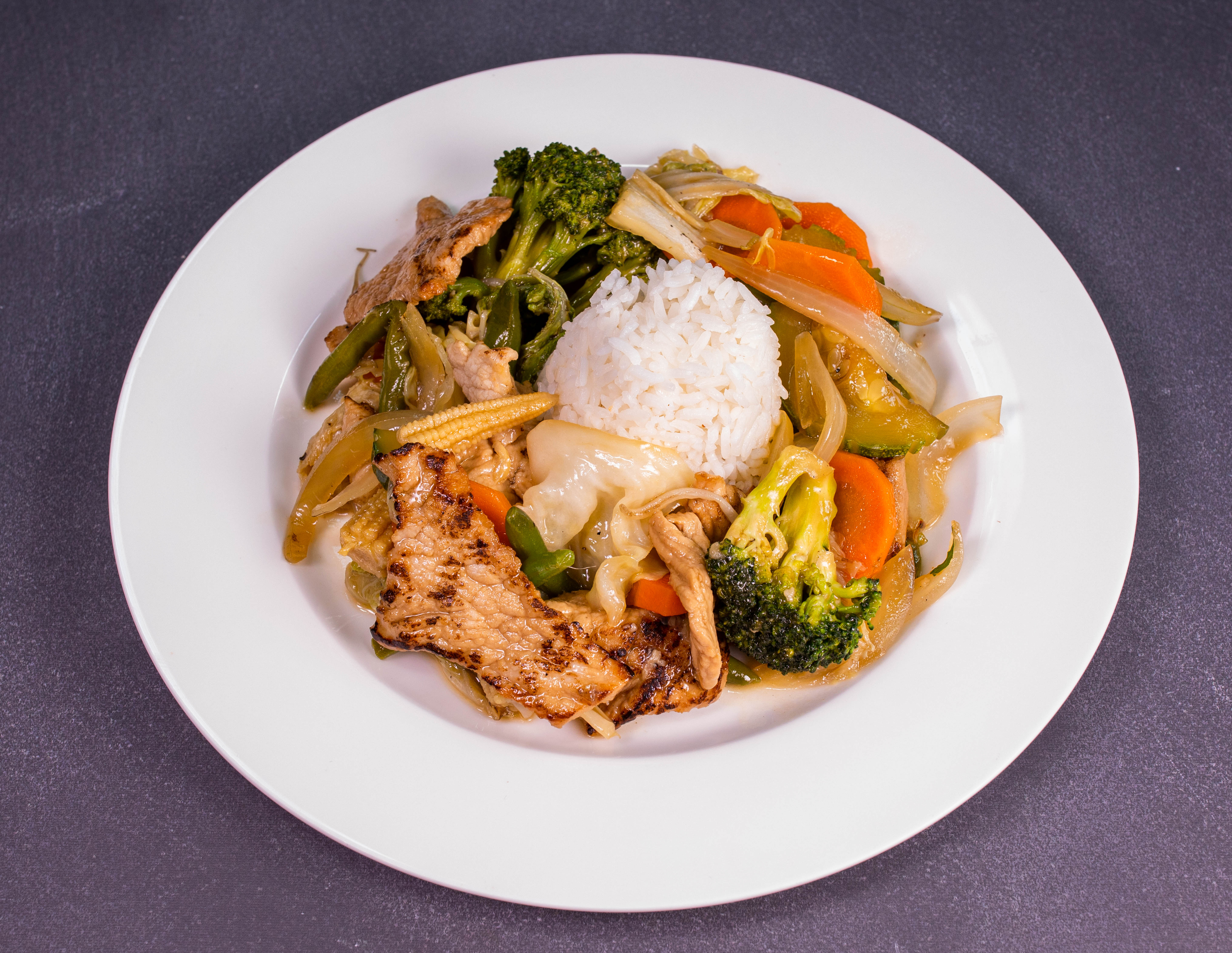 Order Veggie Delight food online from Surin 280 store, Birmingham on bringmethat.com
