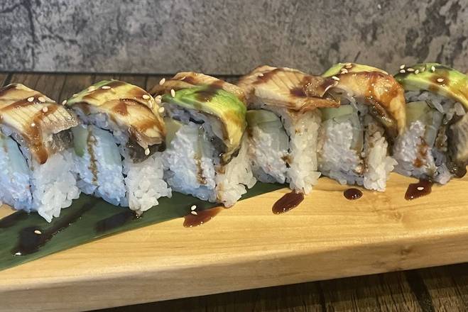 Order Deluxe Eel Roll food online from O Sushi store, San Diego on bringmethat.com