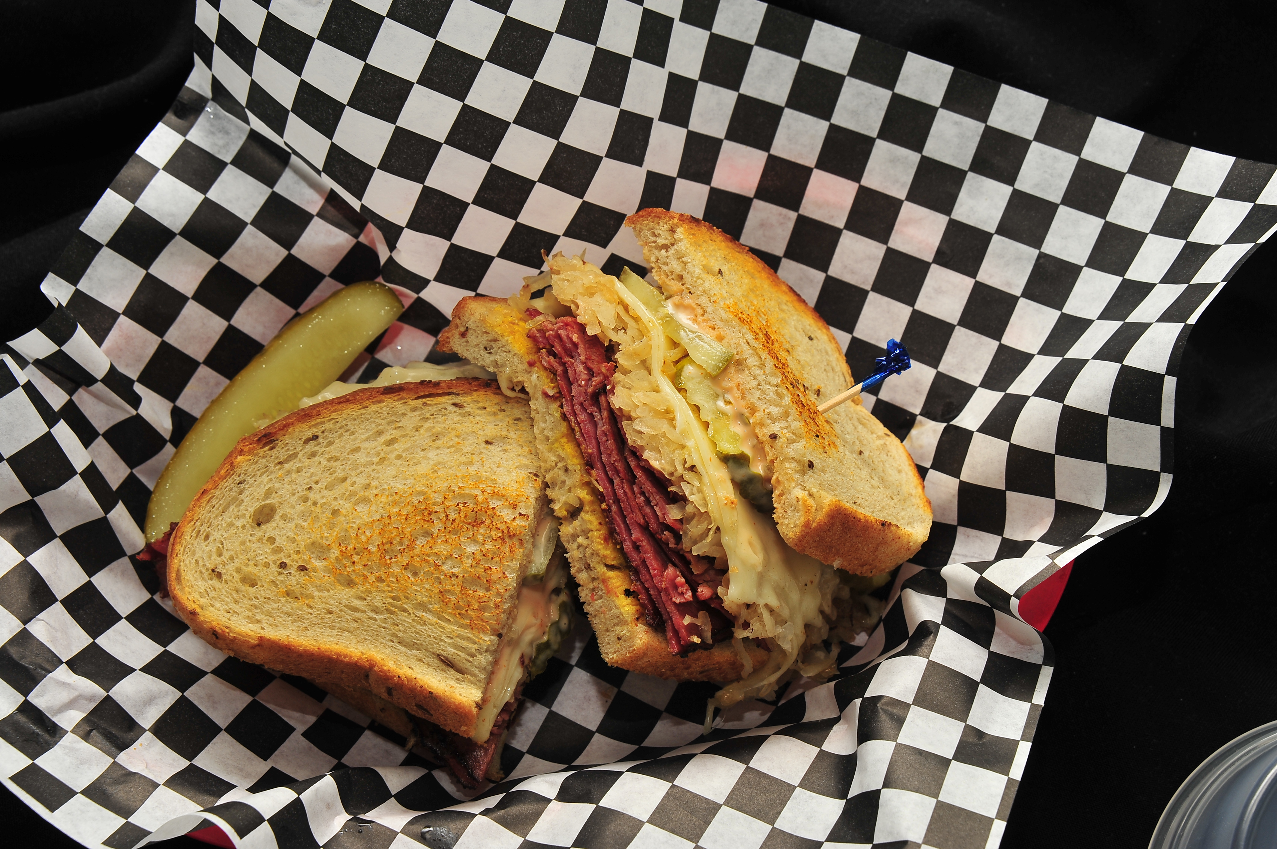 Order Pastrami Reuben Sandwich food online from Plaza Gourmet Delicatessen store, Foster City on bringmethat.com