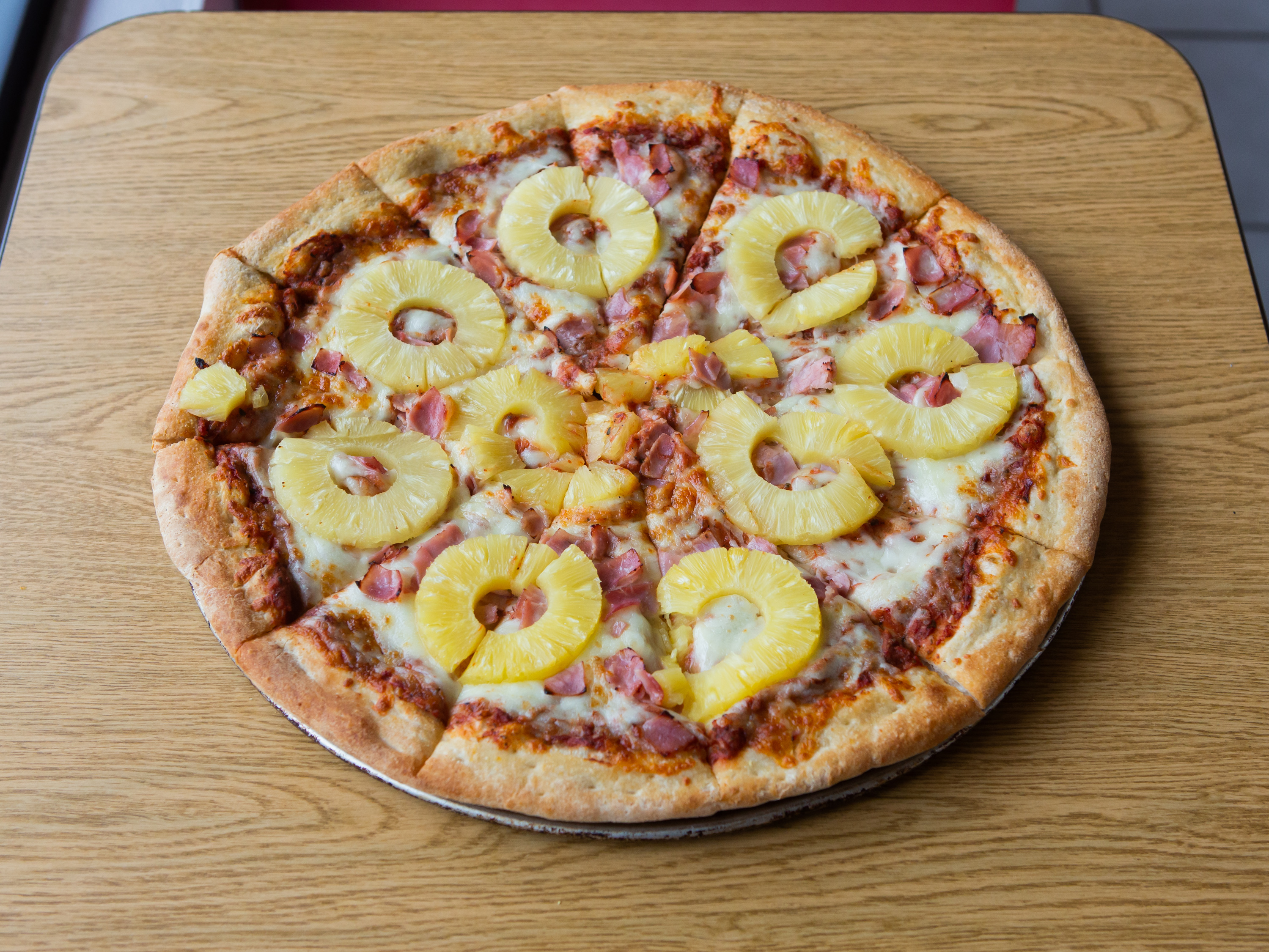 Order Hawaiian Pizza food online from O.A.K. Pizza store, Uniontown on bringmethat.com