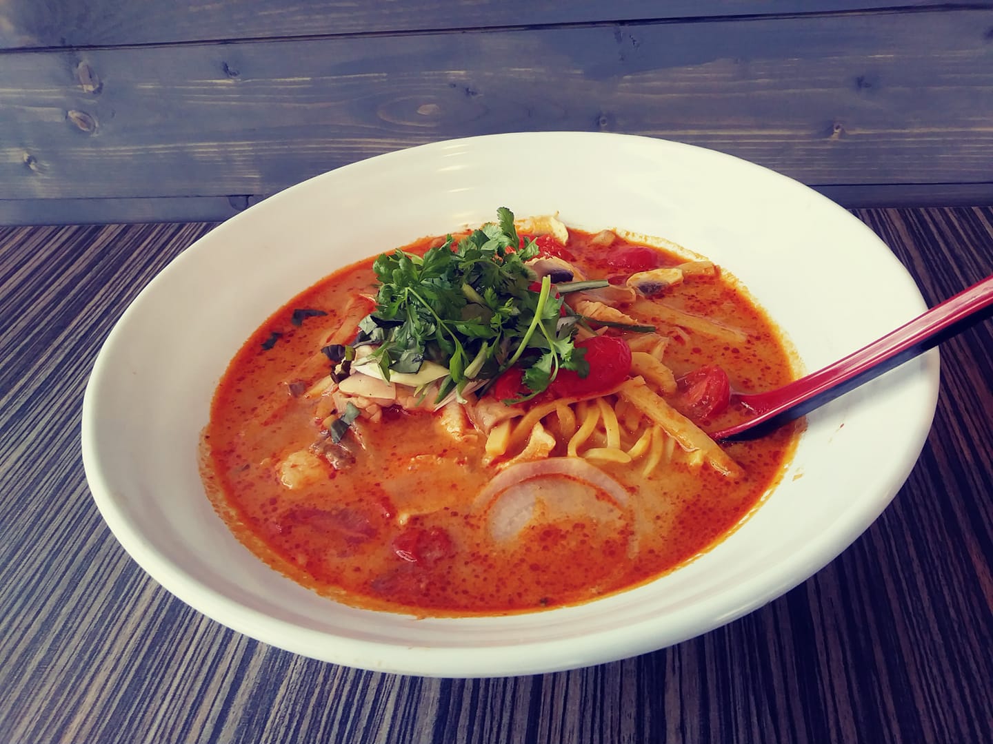 Order Tom Yum Ramen Soup food online from Kamchi Rice & Noodles store, Ada on bringmethat.com