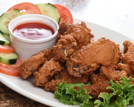 Order Crispy Chicken Wings food online from Goldilocks store, National City on bringmethat.com
