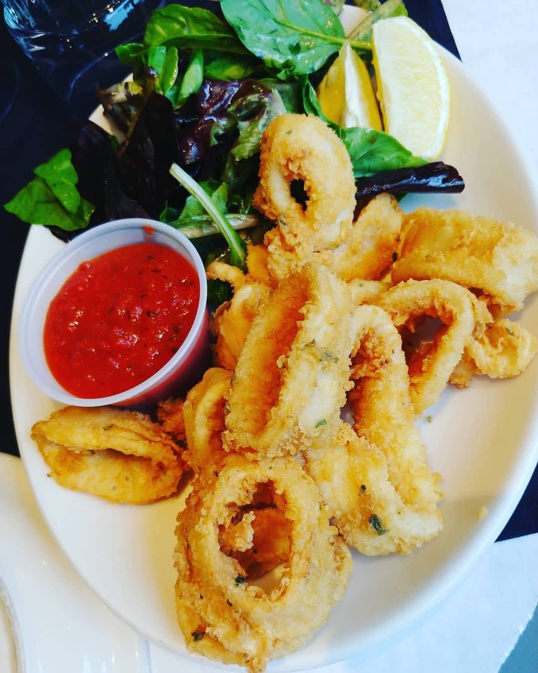 Order Calamari Fritto - Appetizer food online from Bacino's Pizzeria  store, Chicago on bringmethat.com
