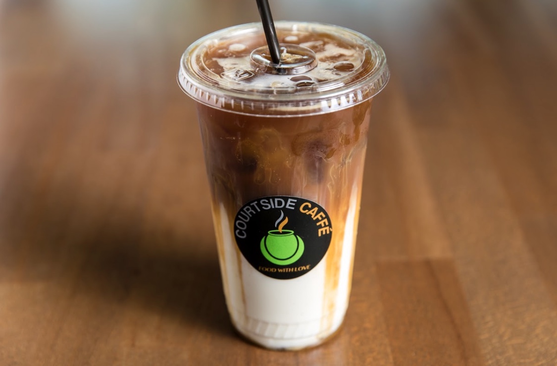 Order Caramel Macchiato food online from Courtside Caffe store, Los Angeles on bringmethat.com