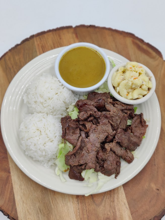 Order Beef Curry  food online from Maui Hawaiian Bbq store, Oceanside on bringmethat.com
