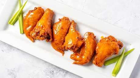 Order 4. Fried Chicken Wings food online from Wang & King Asian Cafe store, Charlotte on bringmethat.com