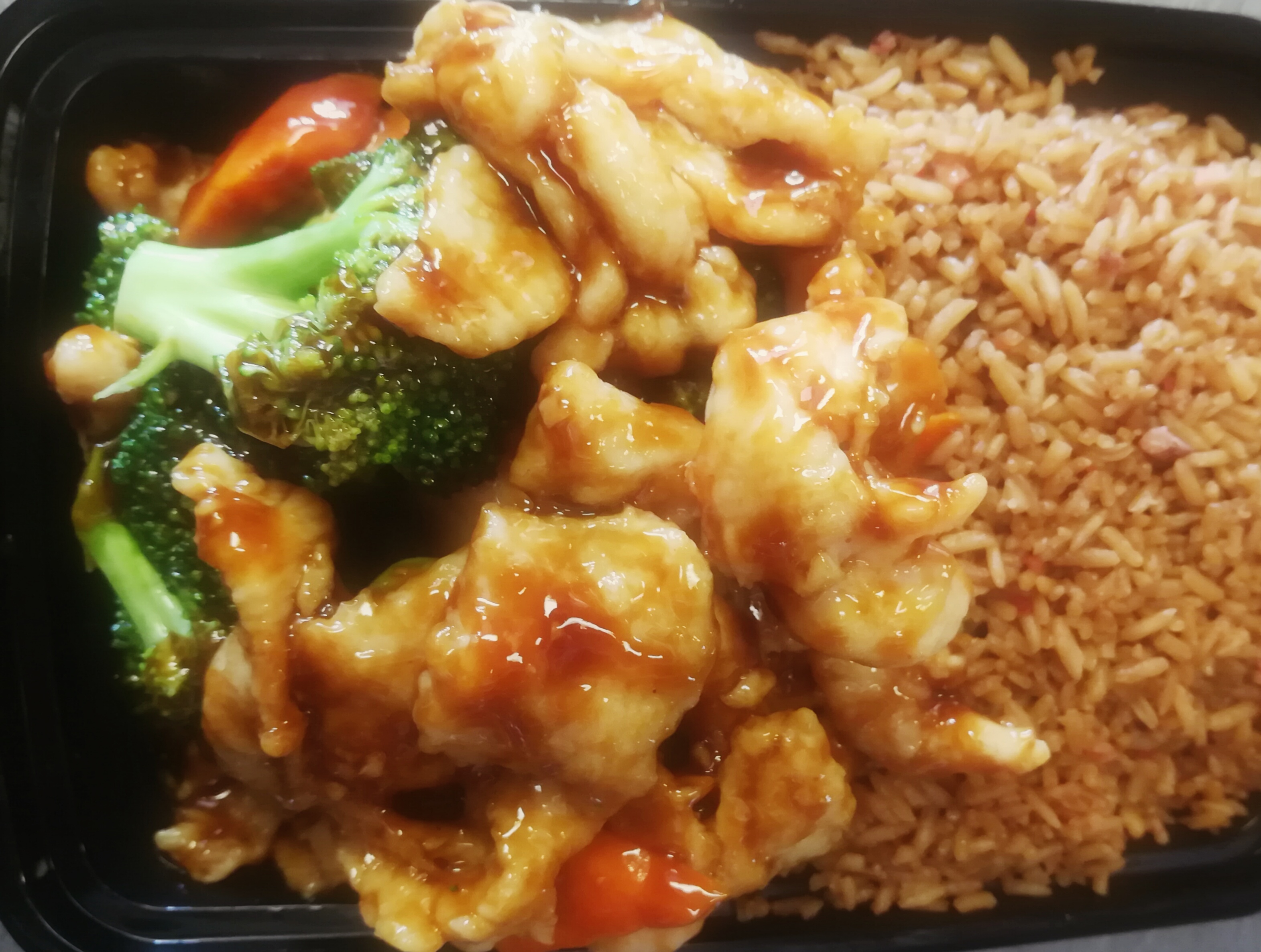 Order C10. Chicken with Broccoli Combo food online from Canton Wok store, Pawtucket on bringmethat.com