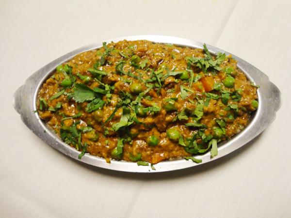 Order Bengan Bhartha  food online from Mantra Indian Cuisine  store, Ontario on bringmethat.com