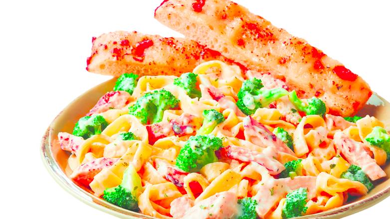 Order Chicken & Broccoli Alfredo food online from Papa Gino's store, Kingston on bringmethat.com