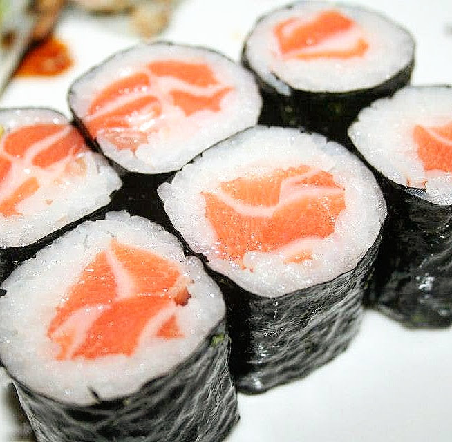 Order Salmon Roll food online from Izumi Japanese Steak House & Sushi Bar store, Windsor Locks on bringmethat.com