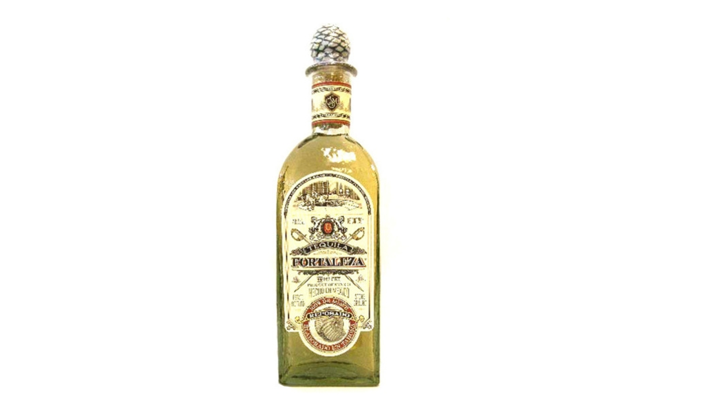 Order Fortaleza Tequila Blanco 750ml Bottle food online from Dimension Liquor store, Lake Forest on bringmethat.com