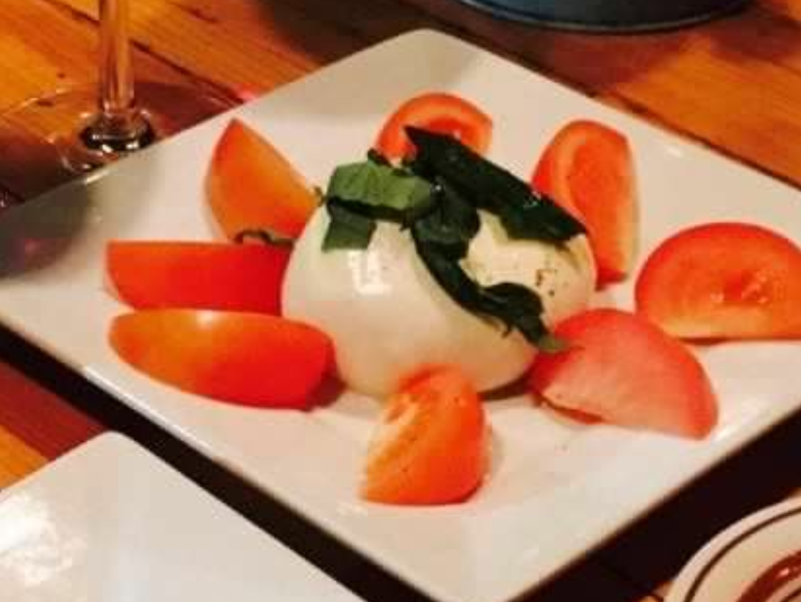 Order Burrata with Tomato  food online from Ringolevio store, Brooklyn on bringmethat.com