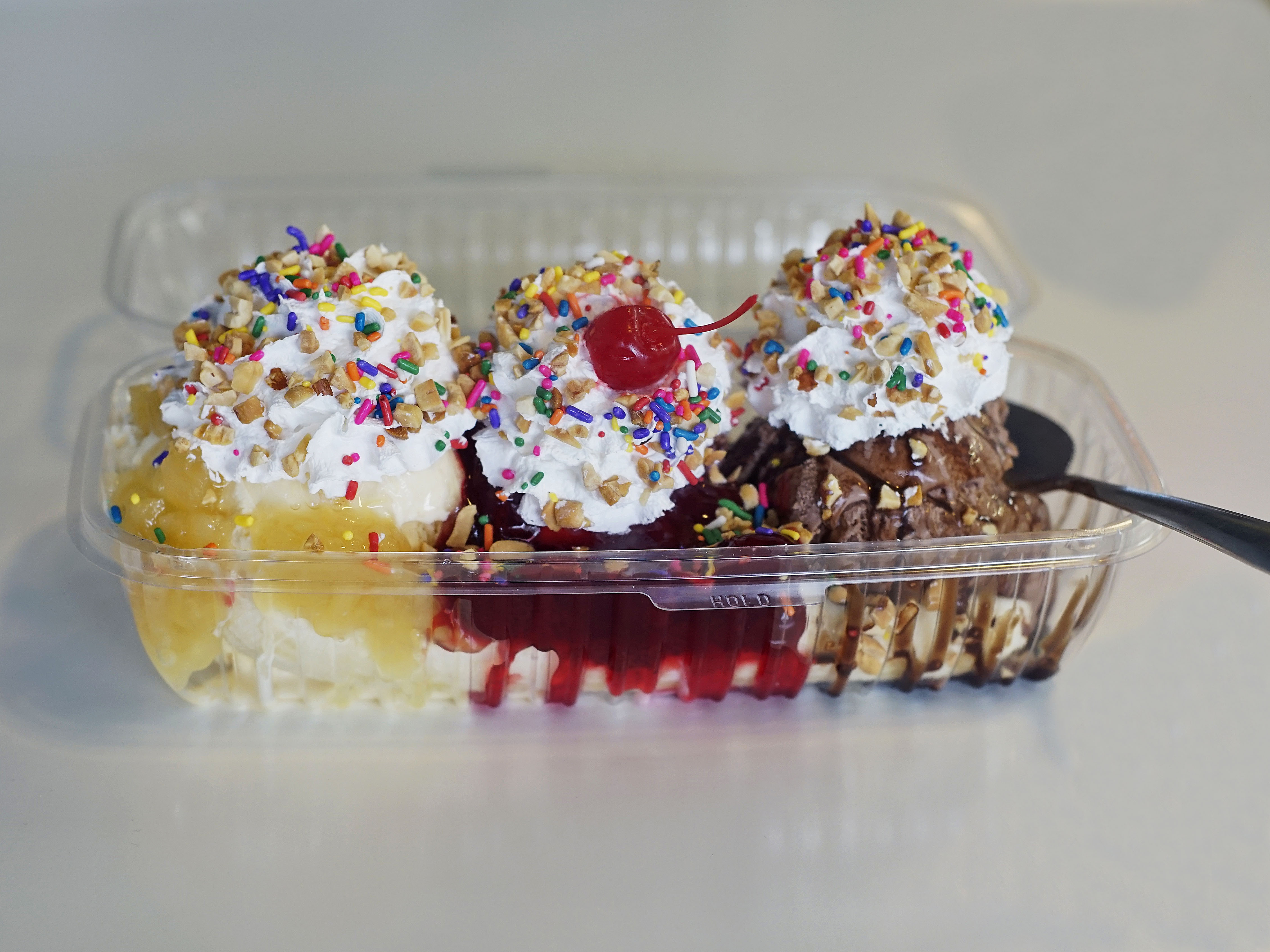 Order Banana Split food online from Coco Bean Creamery & Cafe store, Sterling Heights on bringmethat.com