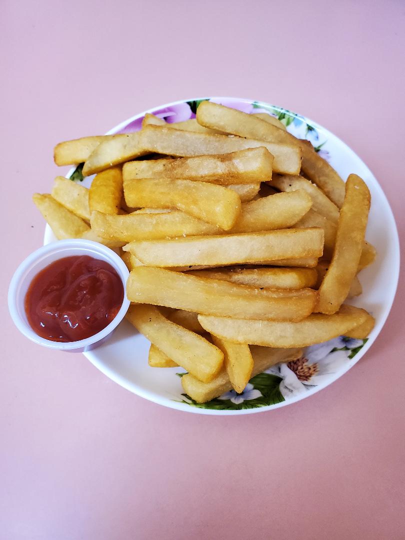 Order French Fries food online from Chinatown Express store, Los Angeles on bringmethat.com