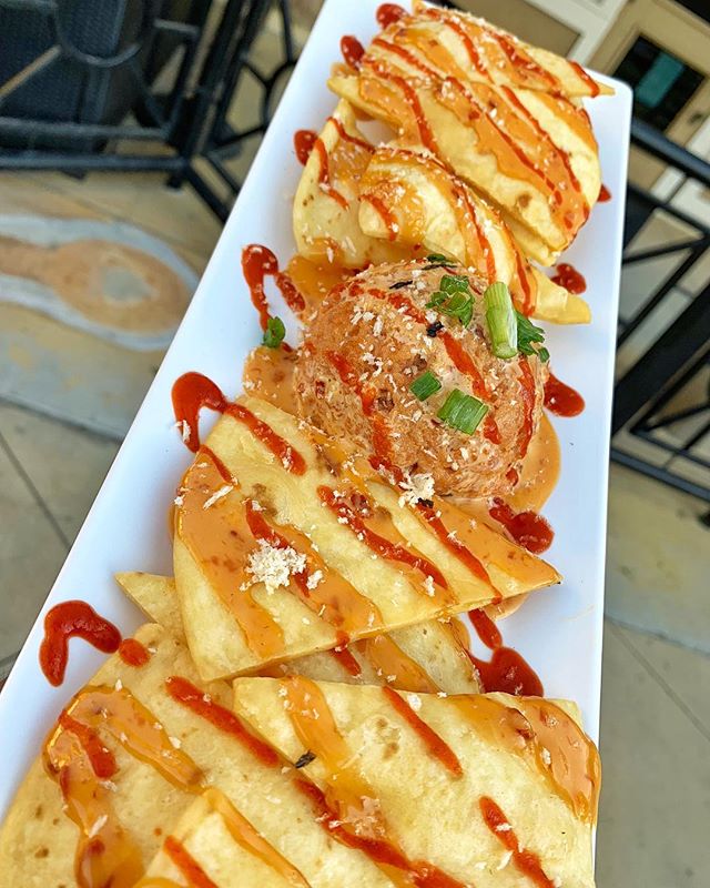 Order Spicy Tuna Nachos food online from Far East Joint store, West Covina on bringmethat.com